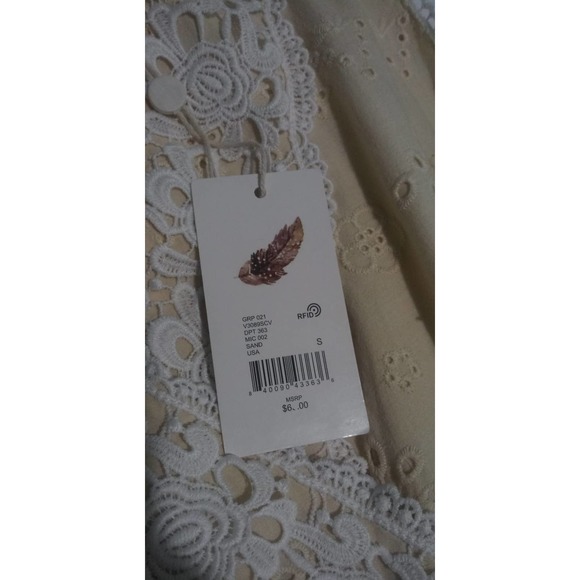 Chelsea & Violet girl  dress with lace front skin color Size S NWT - Picture 8 of 10